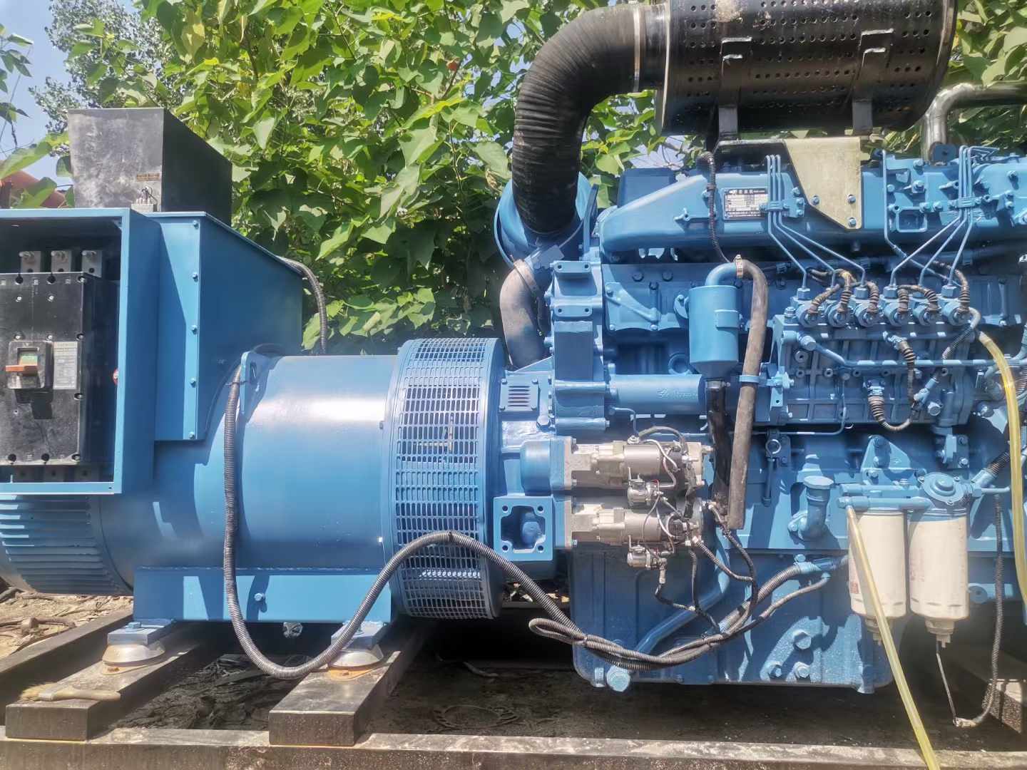 屯留详细说明降低 800kW 柴油发电机输出电流波动的方法